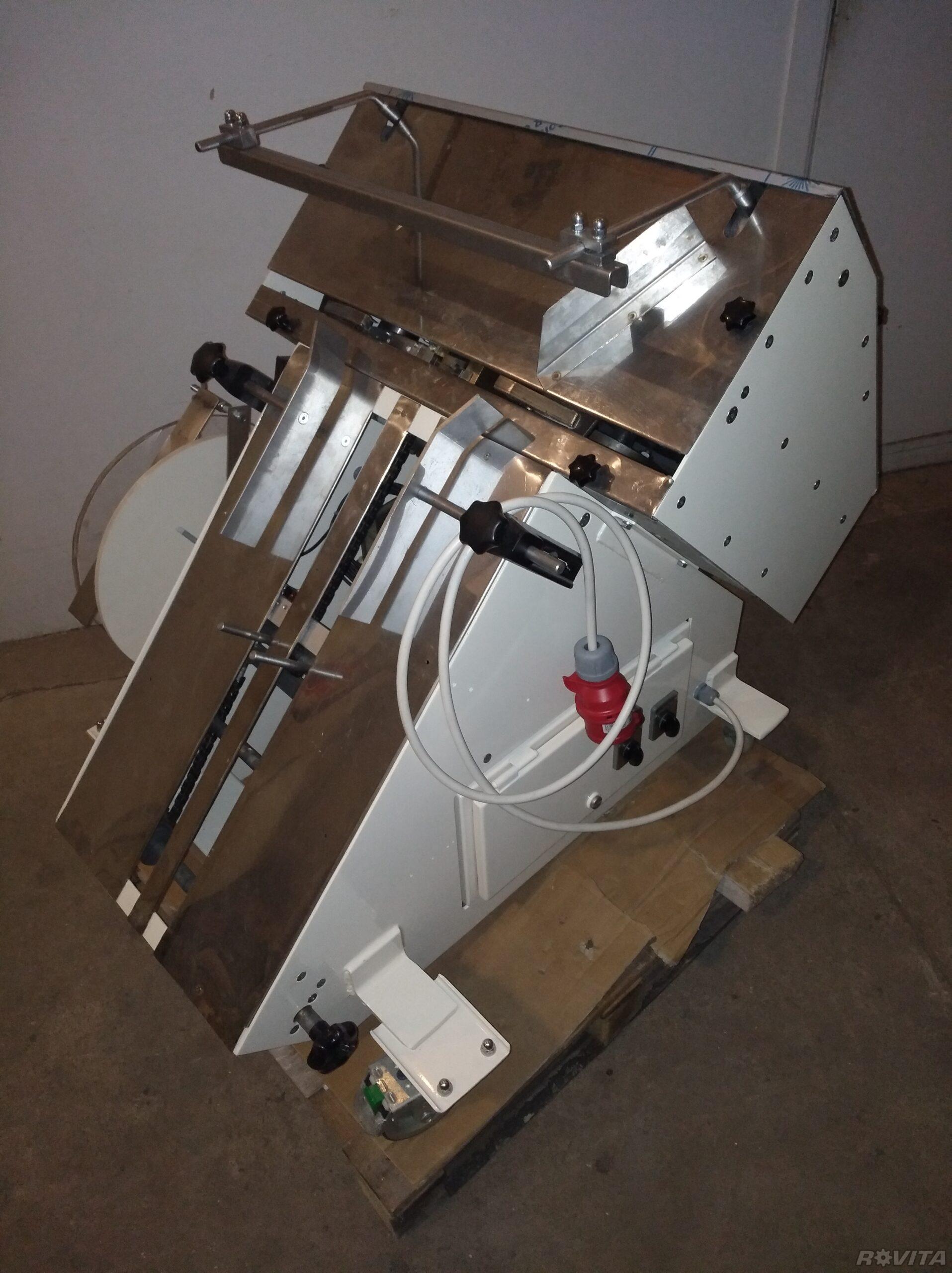 IPEKA CL-35 PK Packaging machine