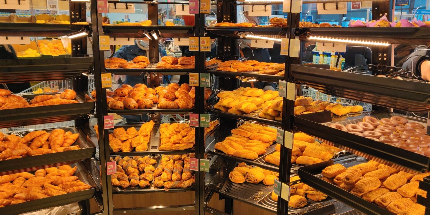 Lidl saiakesed Lidl bread stand