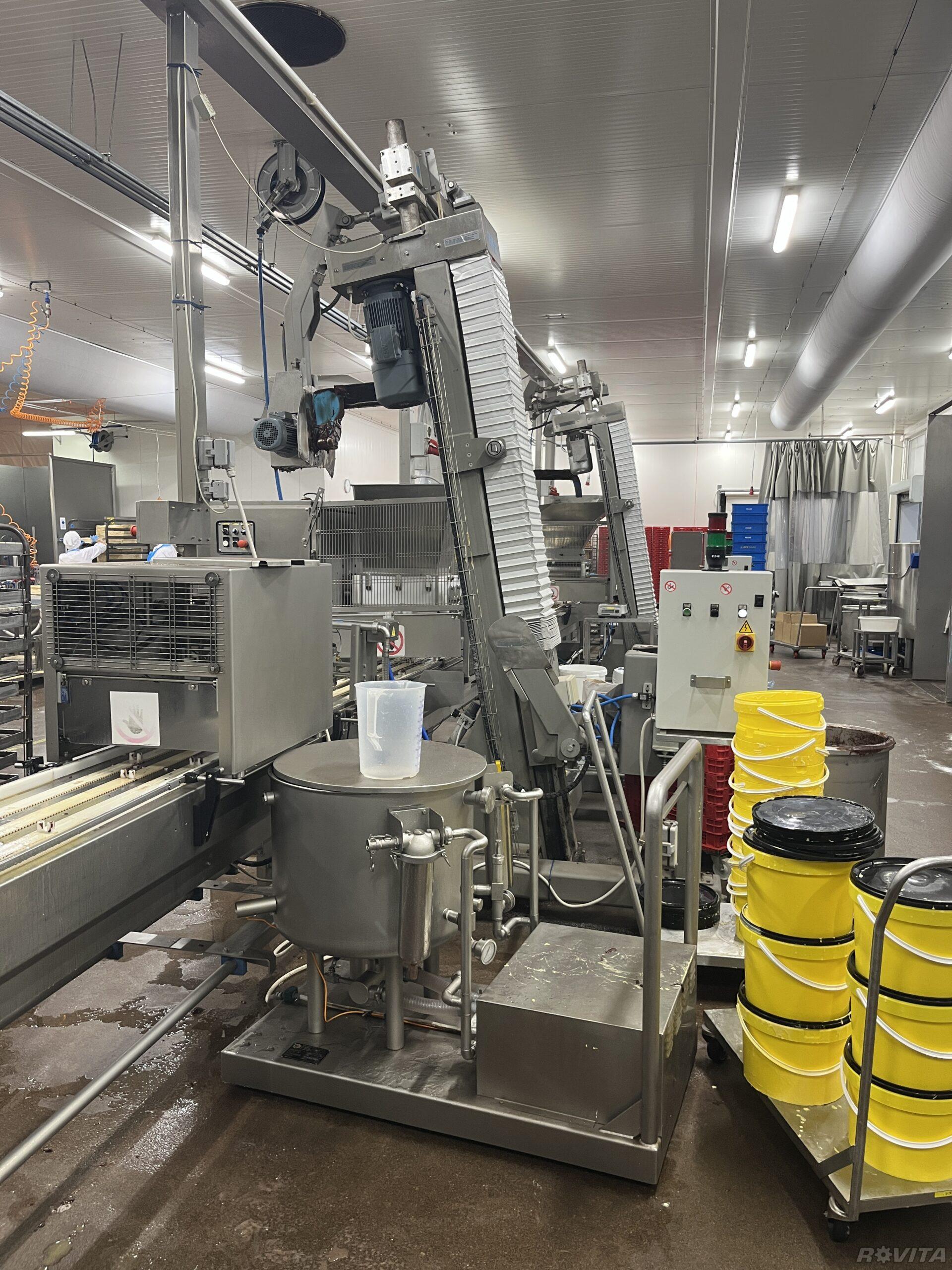 Comas cake line + cream mixer 2pcs Comas LTH400 + MR150